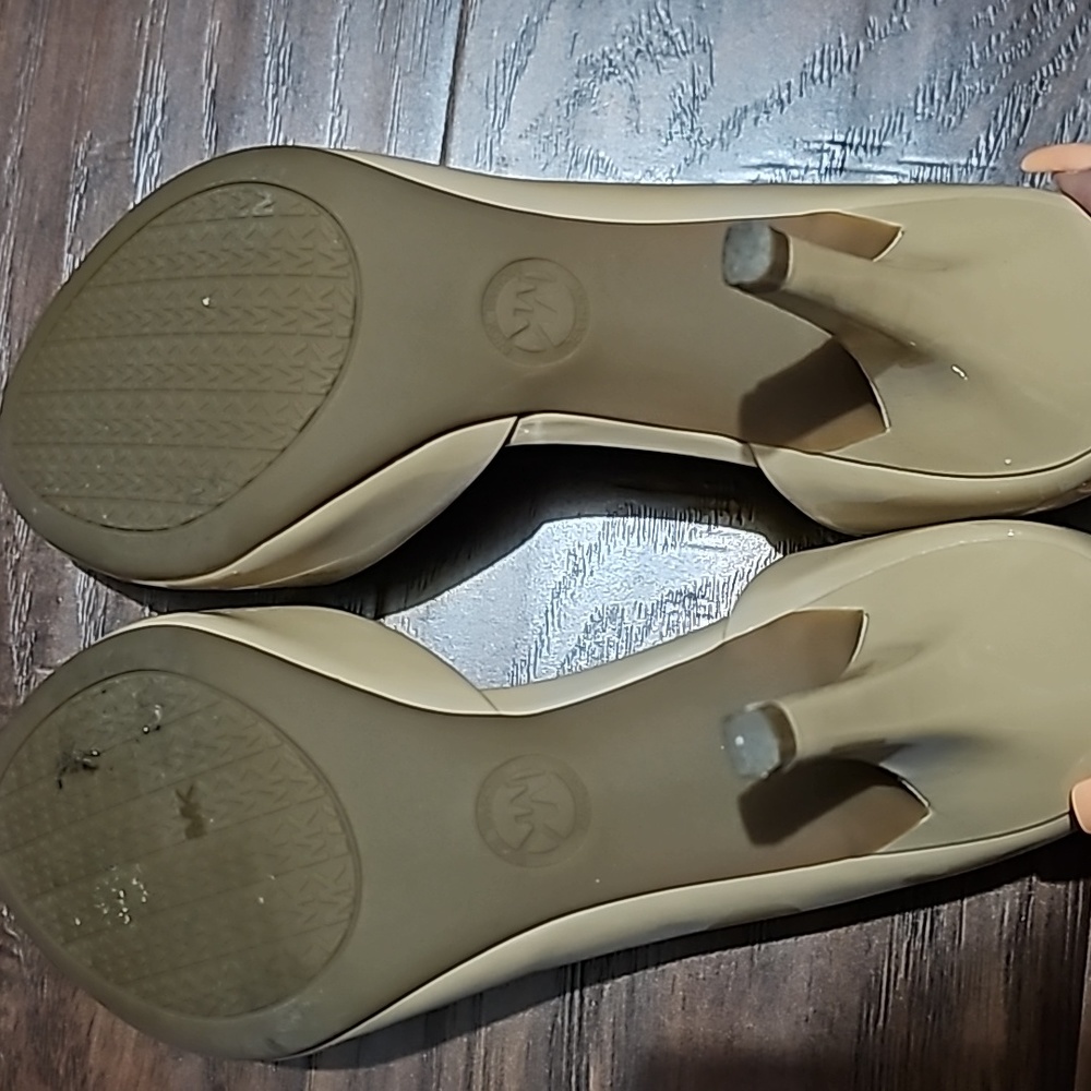 Open Toe Pumps - Picture 5 of 5